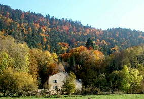 Off-grid house for sale France