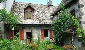 Maison restauration écologique Cantal Aveyron